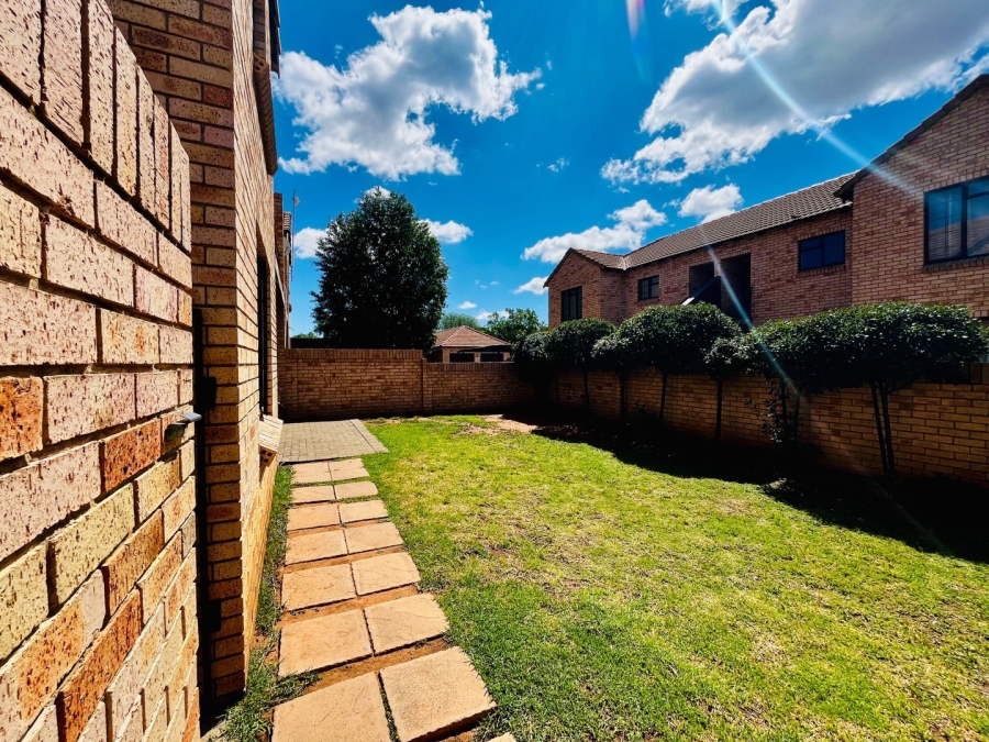 2 Bedroom Property for Sale in Wilgehof Free State